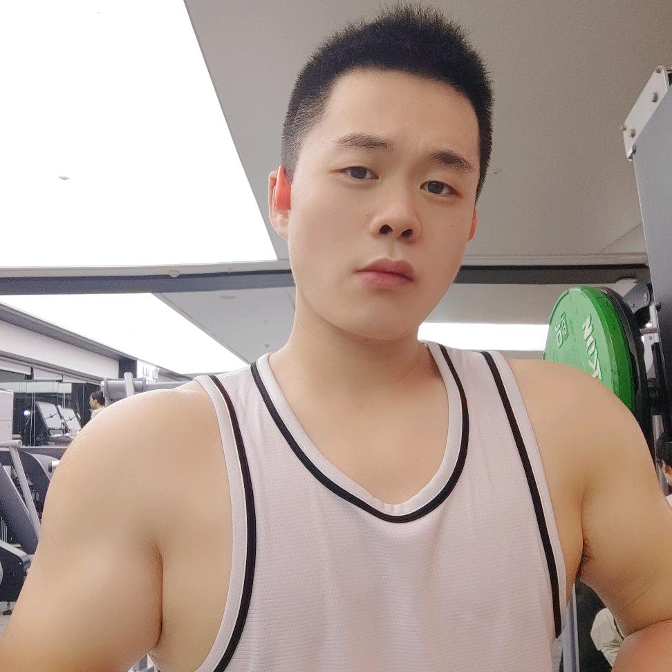 肖口常开（职业保镖失业中😃）