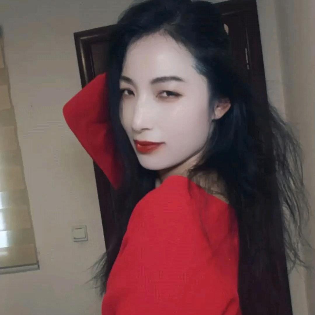 英子     英子