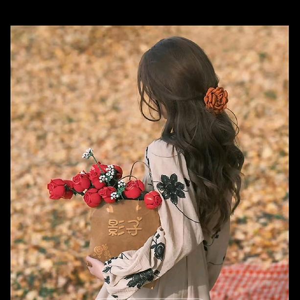 影💛子