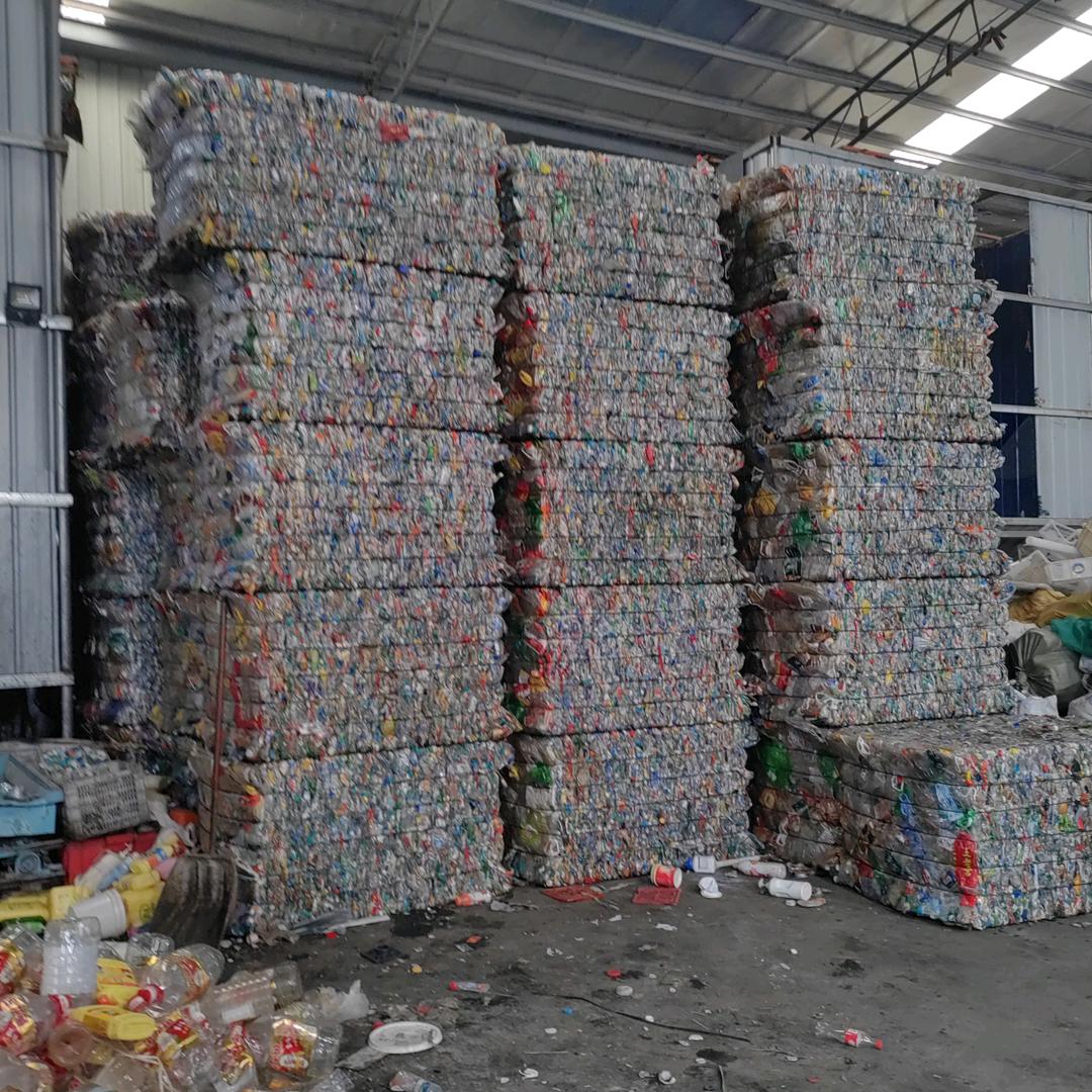 源彪塑料分拣中心