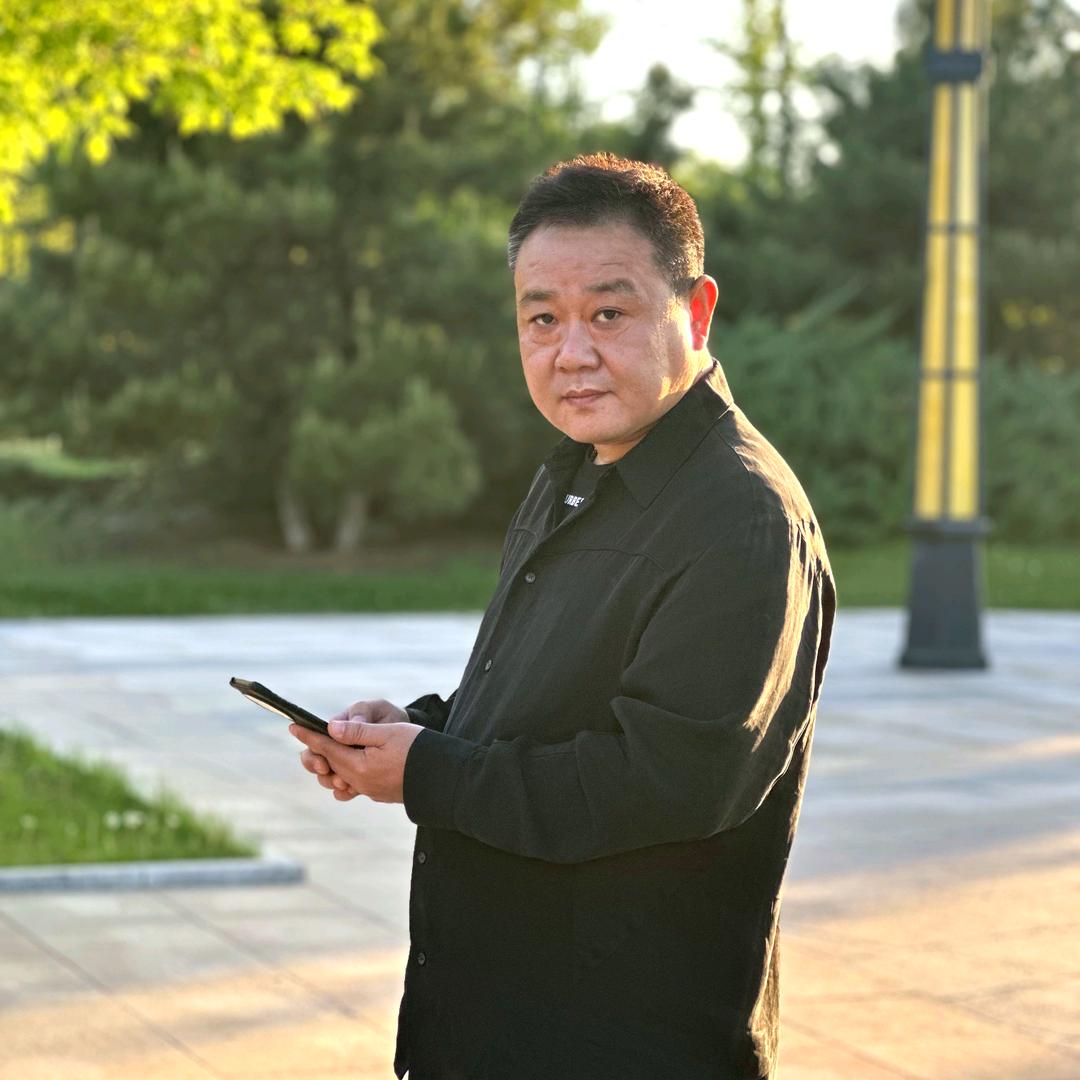 灵石县翠峰镇李海龙依文店