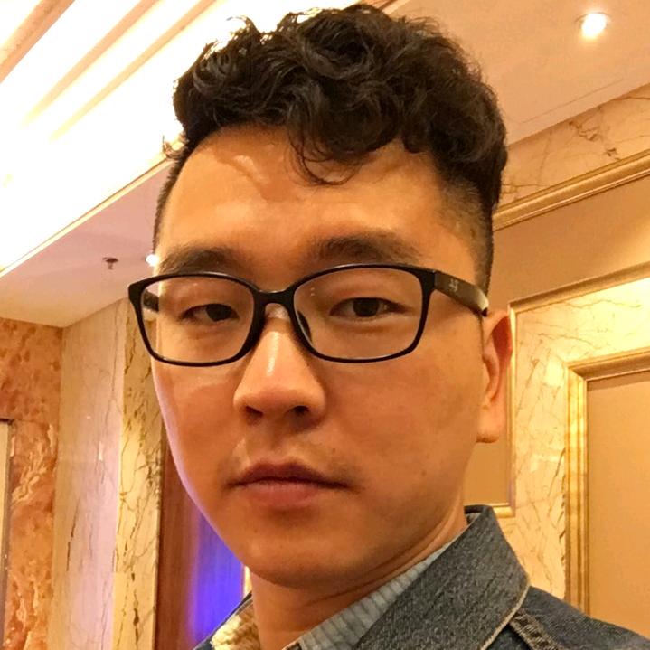 何伯伯