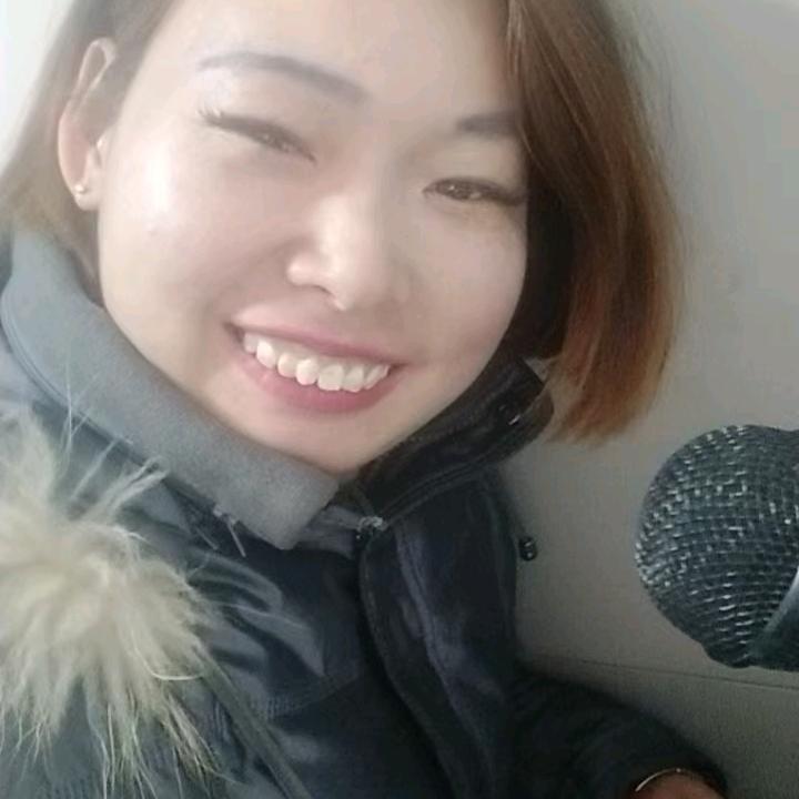 周文静