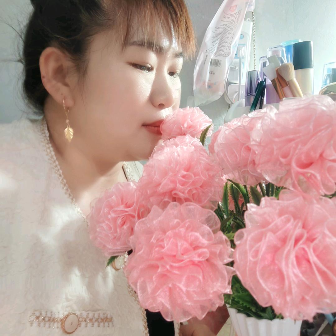 ྅༂笑着༃退场༻