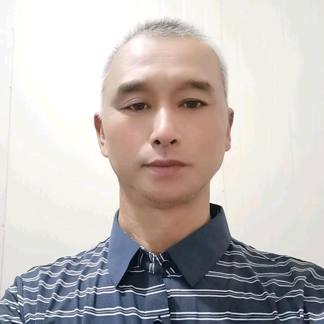 张群灵