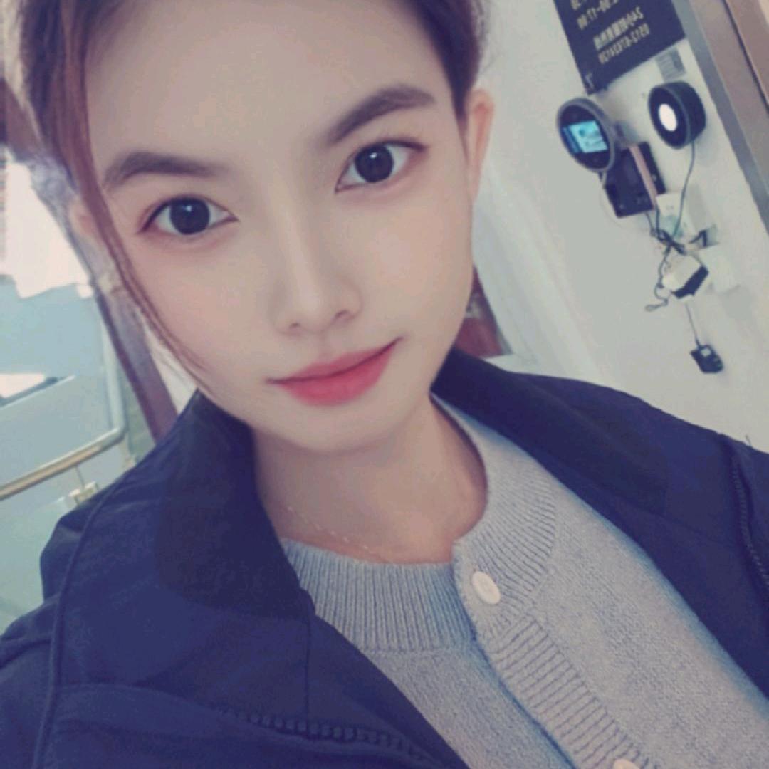 带刺的玫瑰🌹🌹