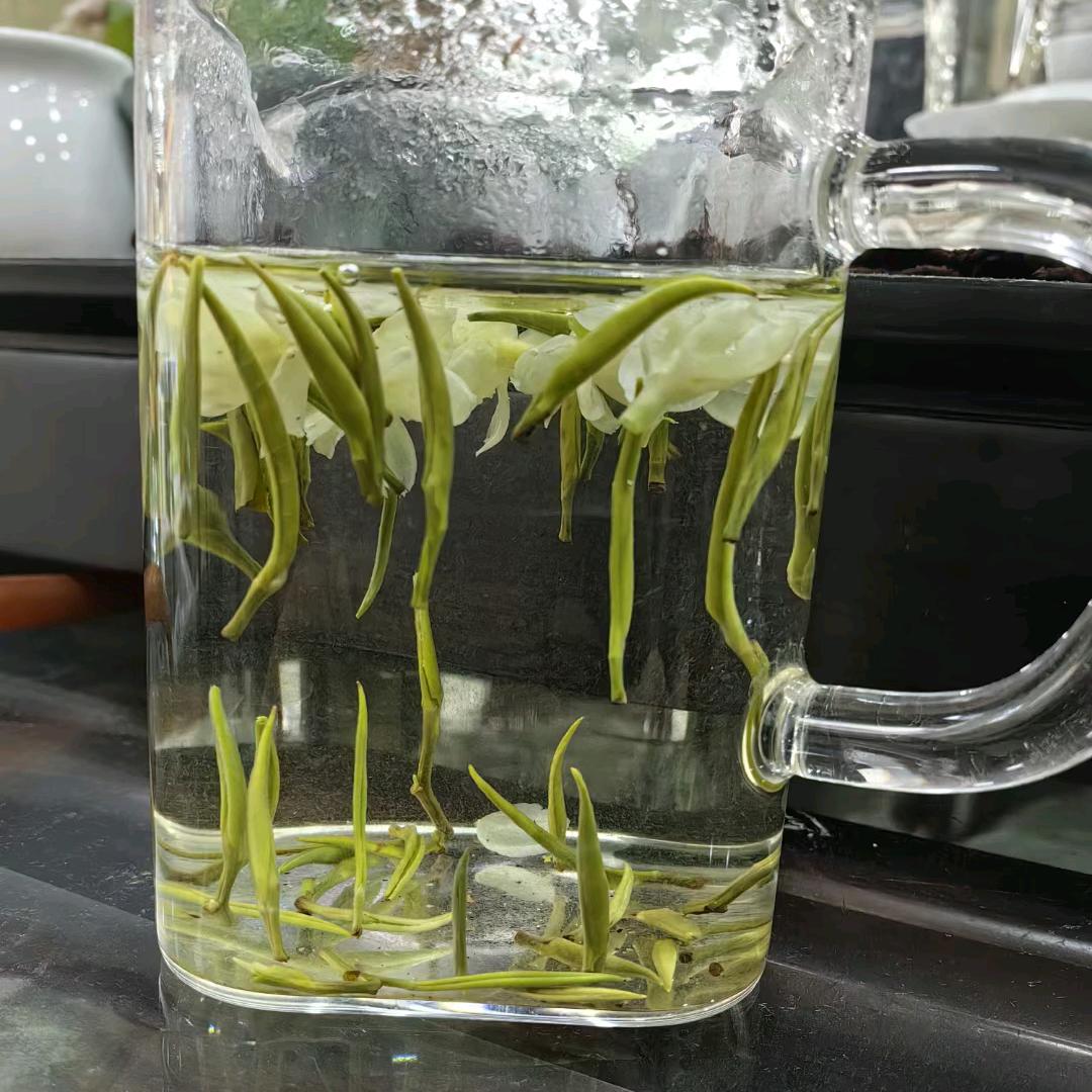 老戚～茶叶批发（关注s聊送样品）