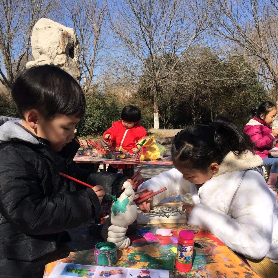 新世纪中心安踏儿童