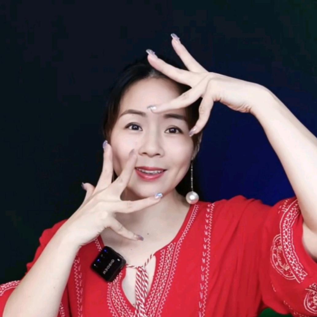 黎小姐教手舞（下午2:00直播）