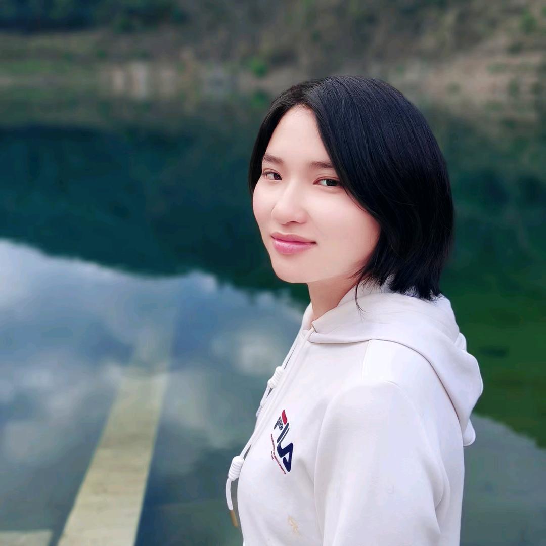 佛系•拓跋玉🌱【一个内向🉐爱茶姑娘】