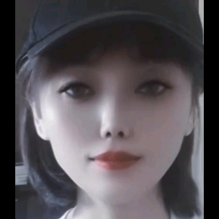 @章章（爱吃肉）