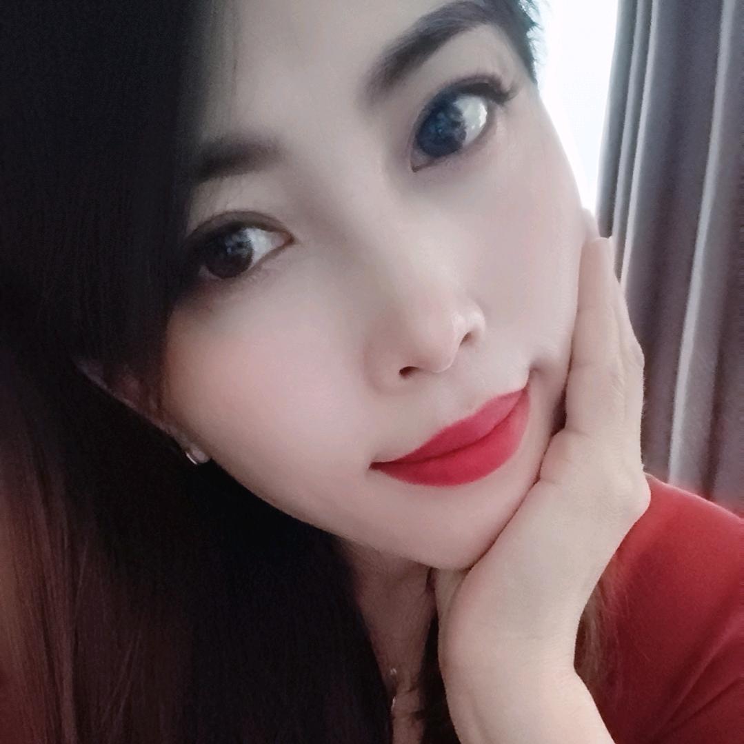 爱👄玲