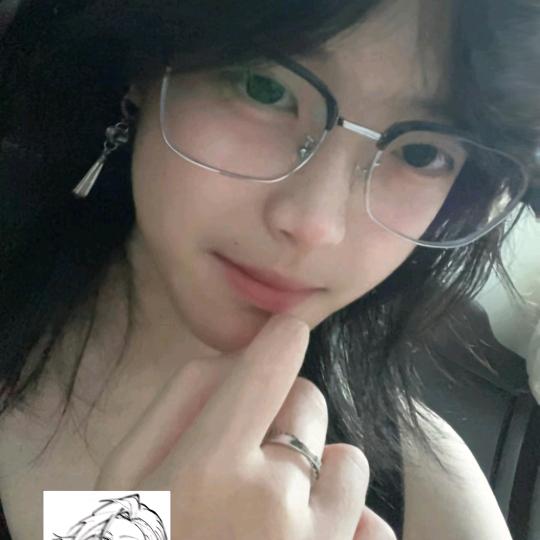 你看月亮我看你