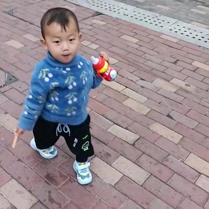 阳光女孩