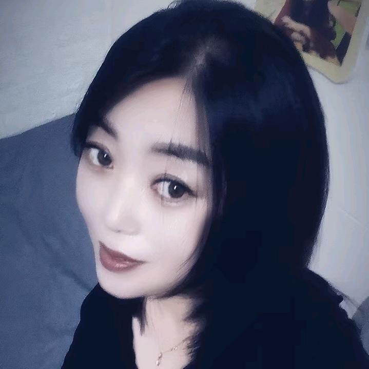 XhW