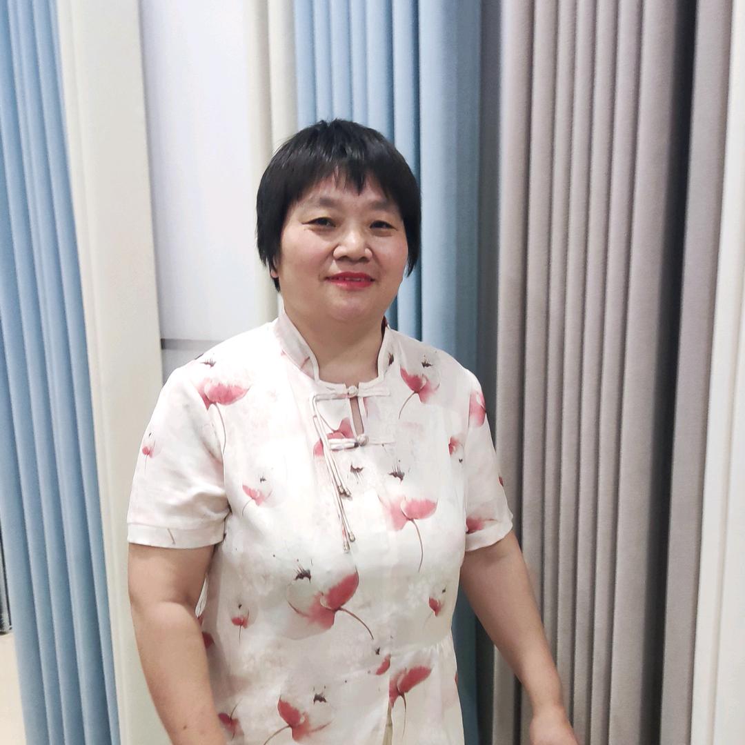 邹平装修窗帘张姐