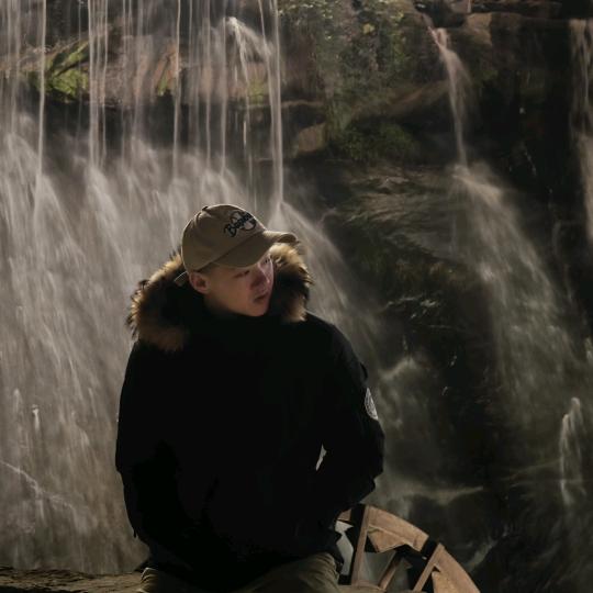 壮年三毛历险记