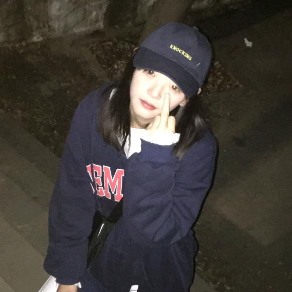 坠。