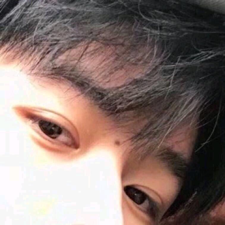 在怀里.