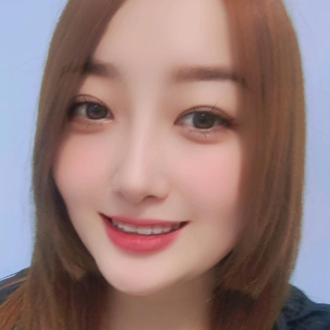 QQ💫