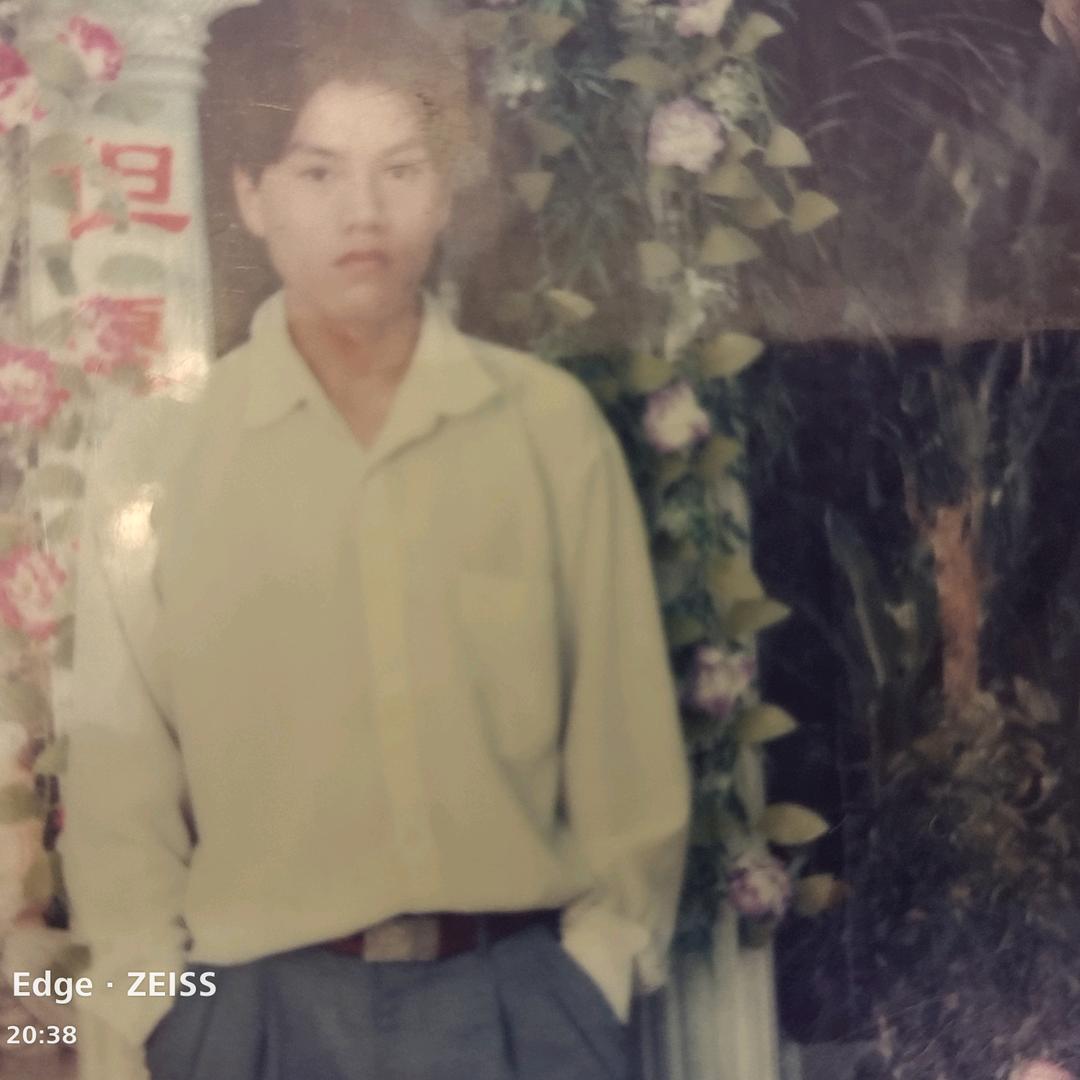 孤僻的野狼