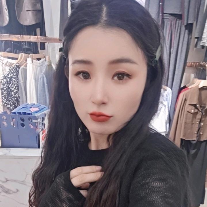 小鱼🦈