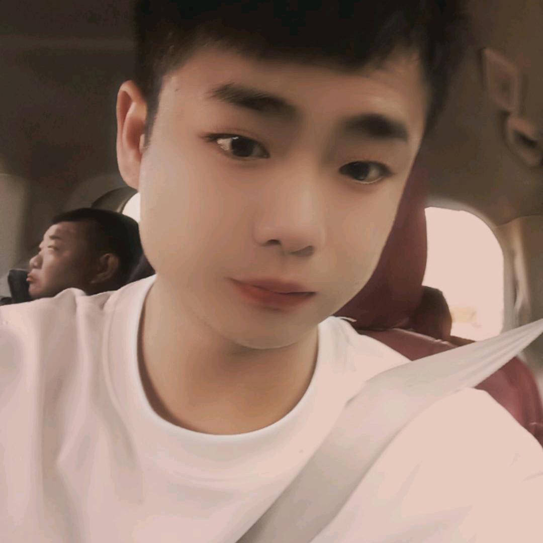 云南 小李哥，抗病中