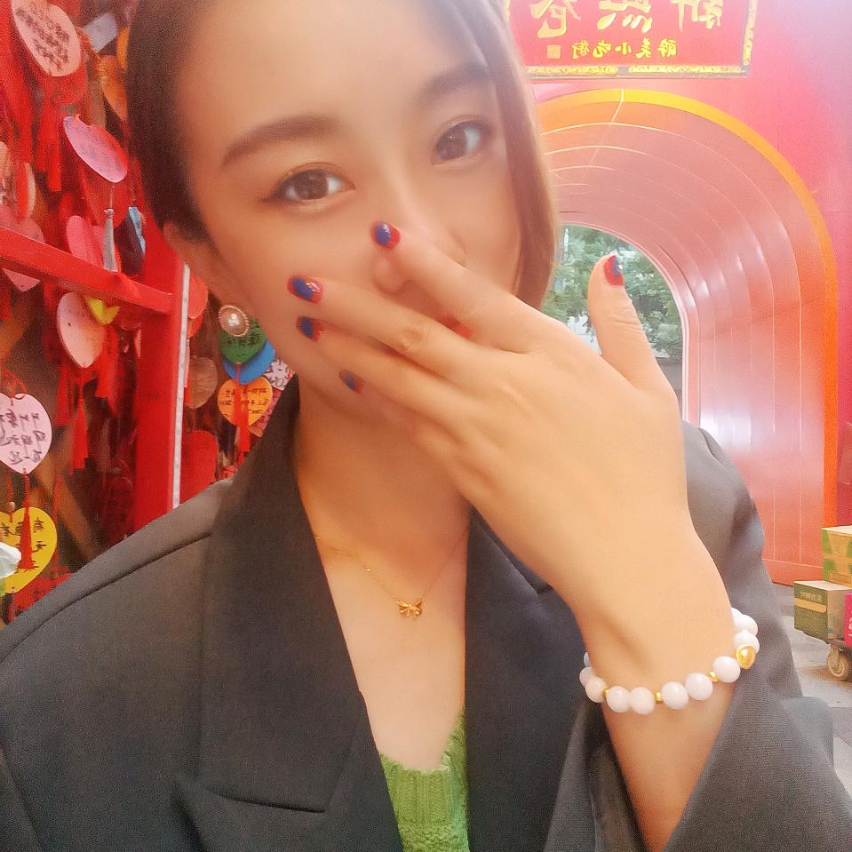 Lily_Li