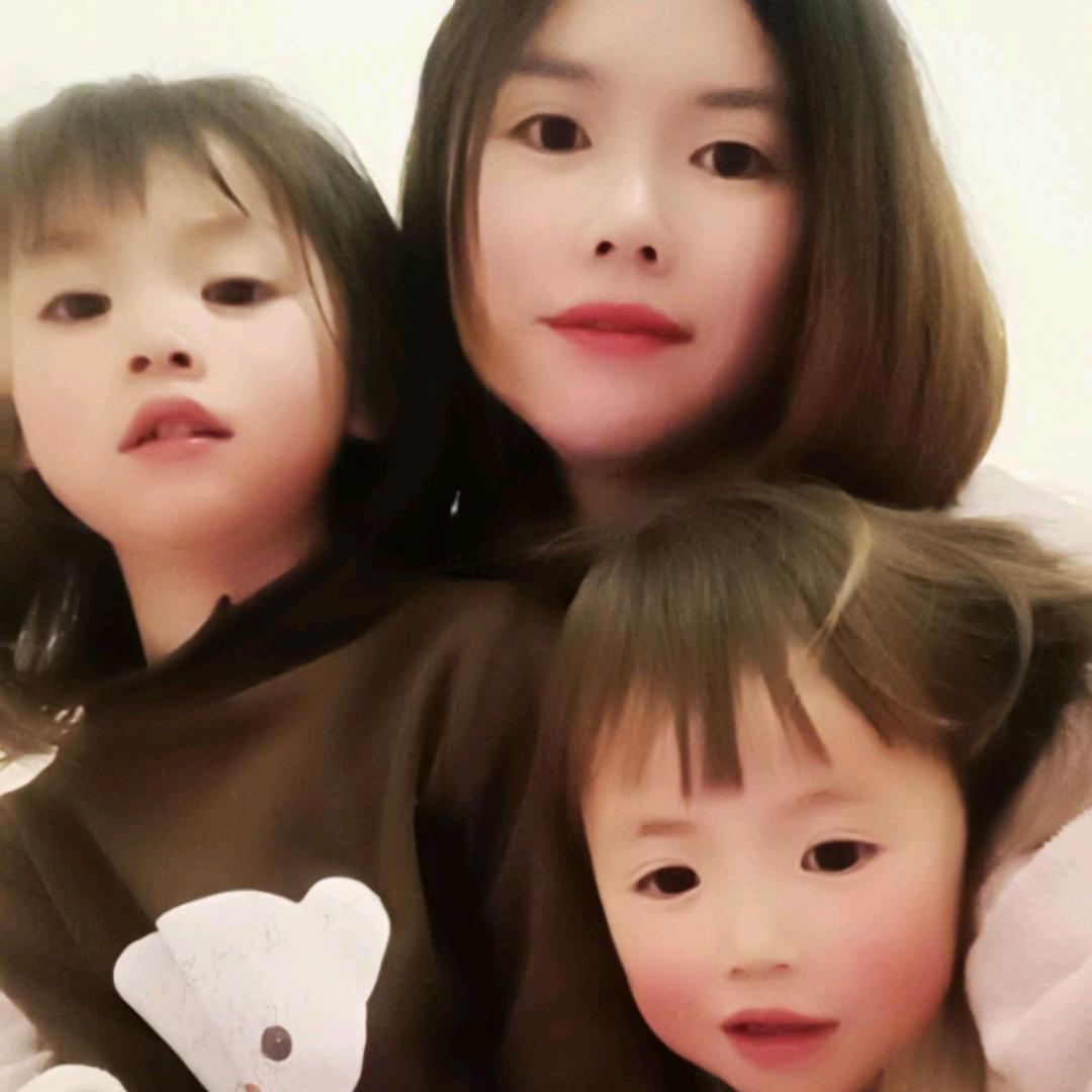 ^家^有^萌*娃^