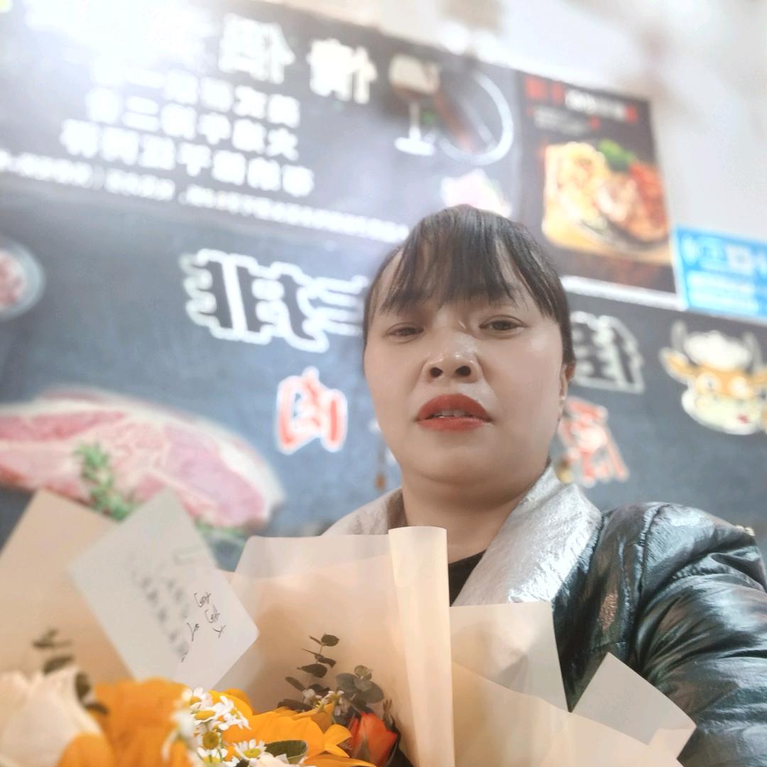 宁愿装哑巴以不想多说一句话