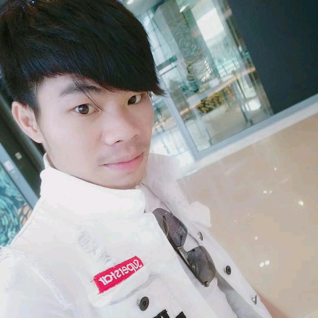 罗明