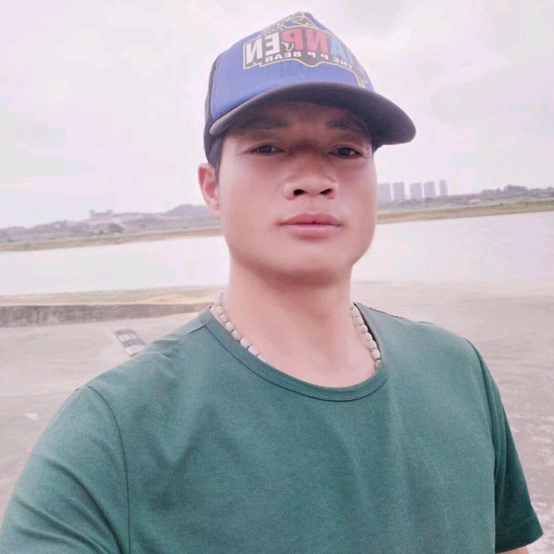 张忠成