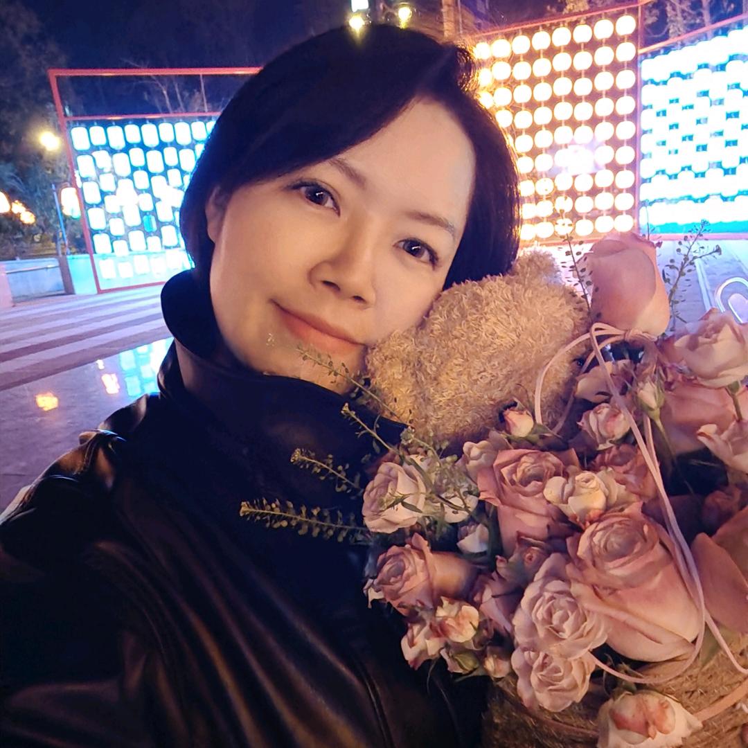 小陈子剥橙子🍊