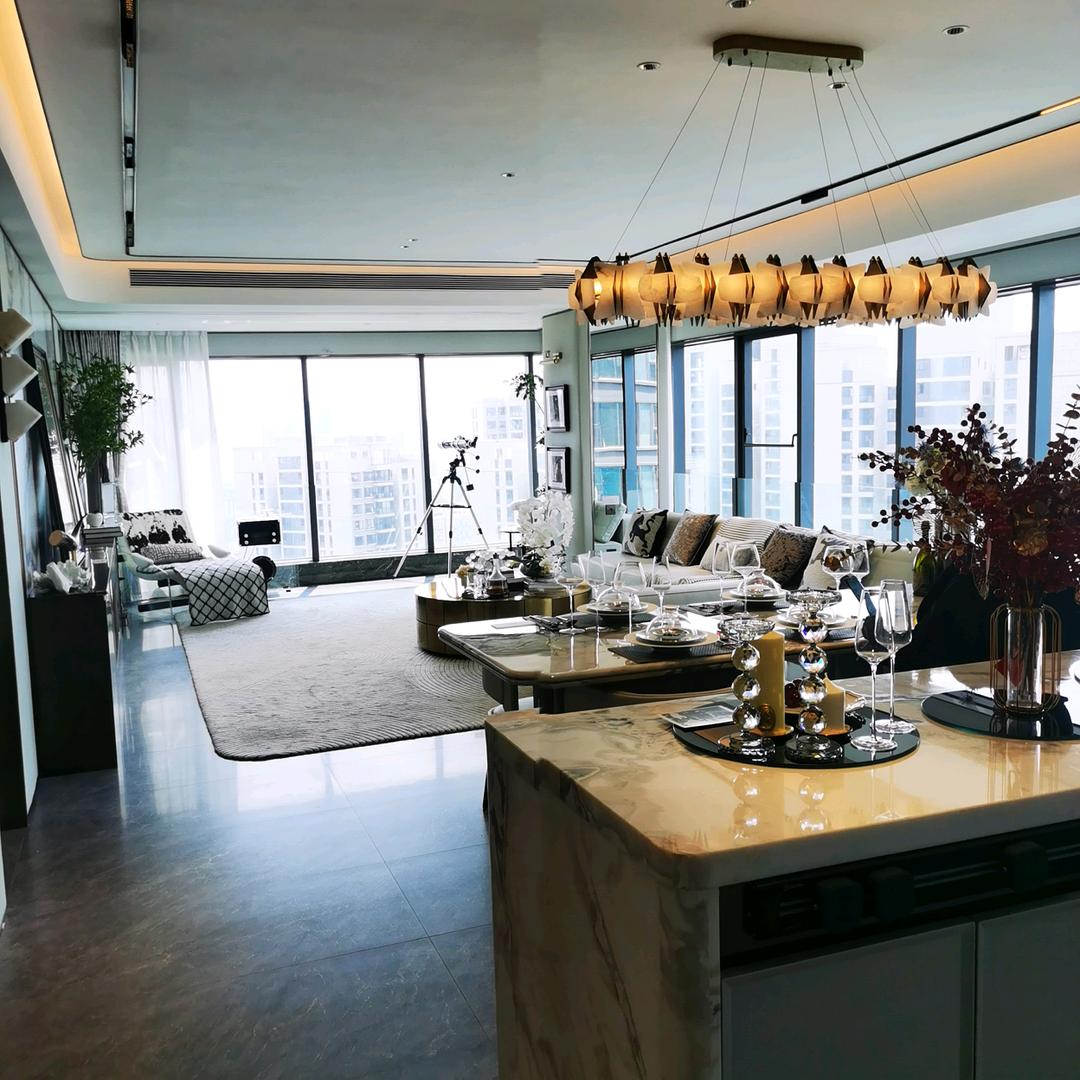 昆明荣城地产老黄