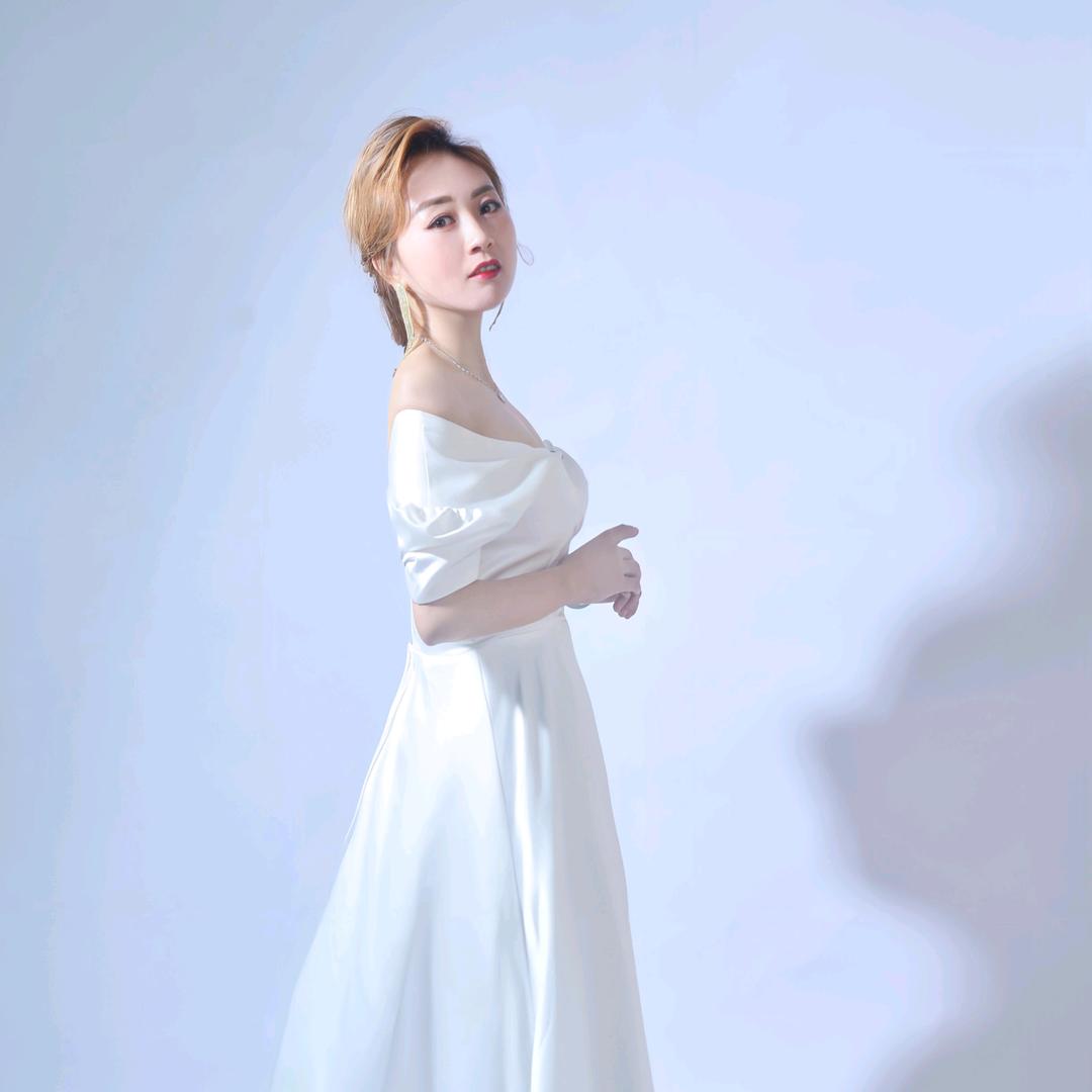 拾玥静专注斑痘敏