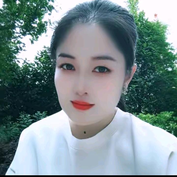 艳姐🎤早上7点50分开播