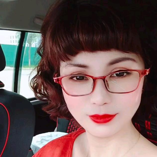 双亿红城店   糖糖