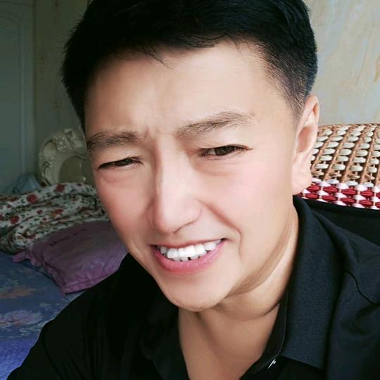 东北李哥，