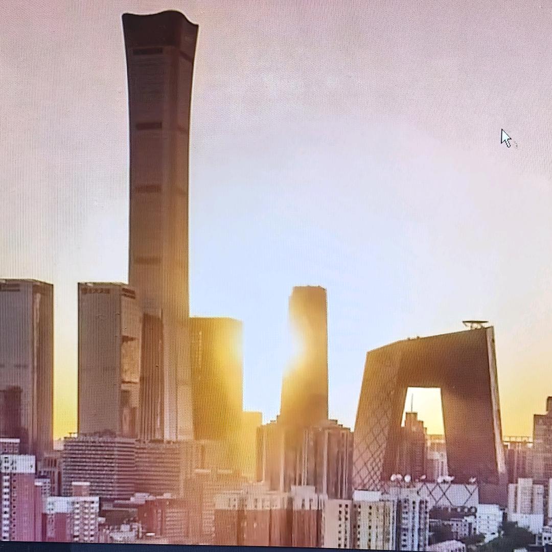 “愿你千山暮雪海棠依旧，不为岁月惊扰平添