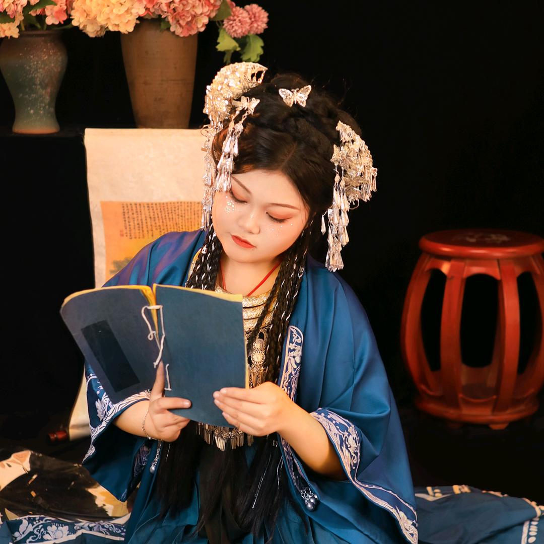 乐乐💕