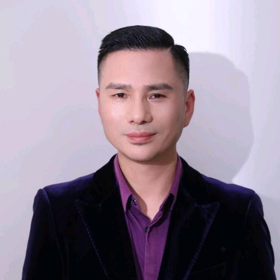 张平整体形象设计