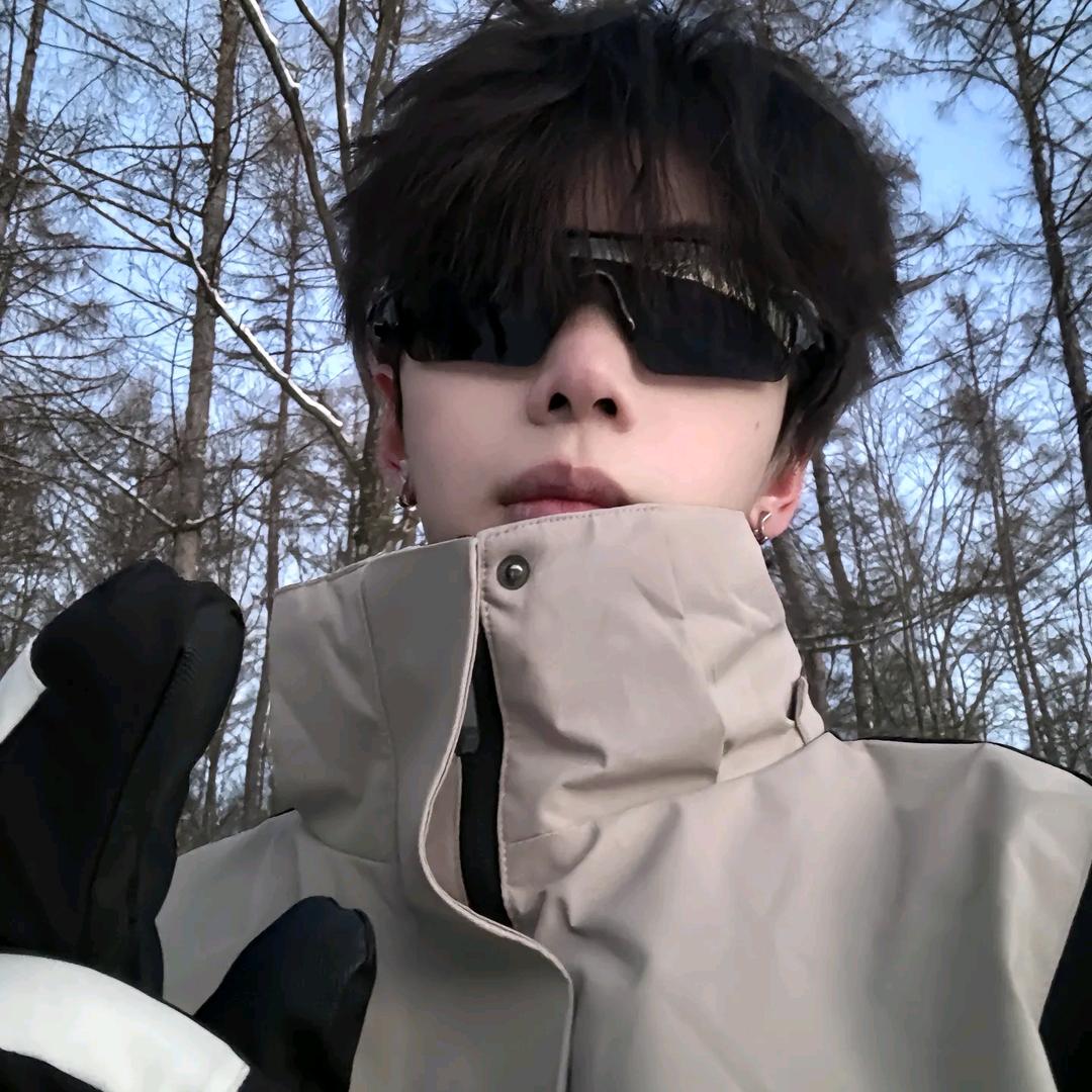 小kkkkkk