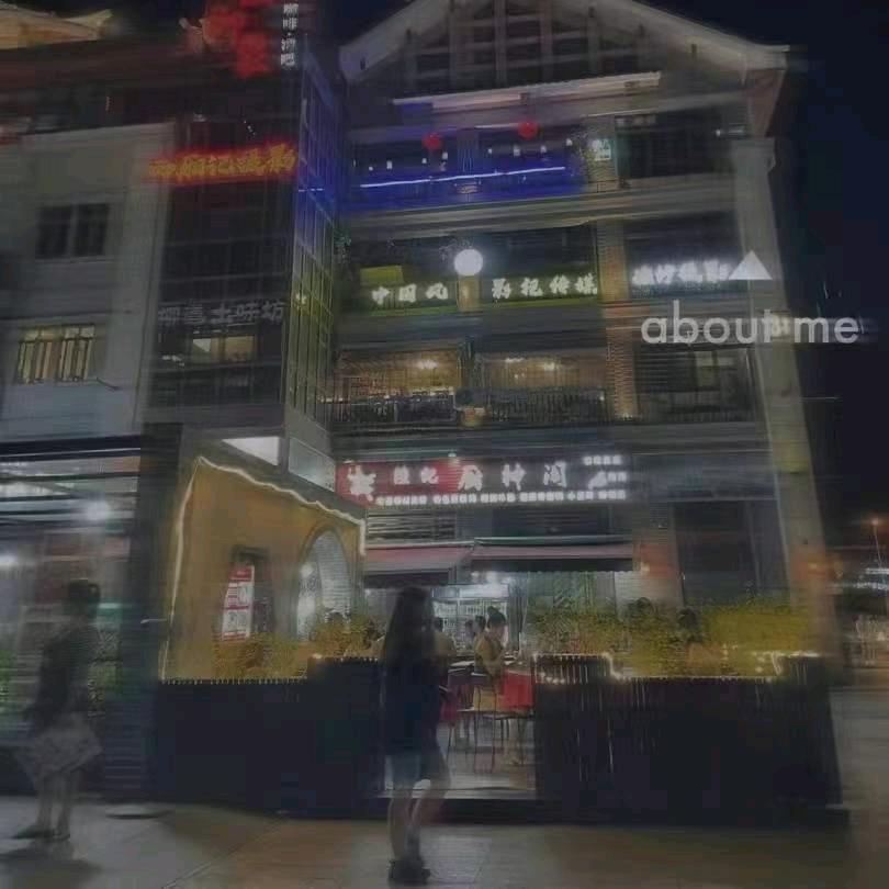 这么好笑的乐子我嗑瓜子你接着说