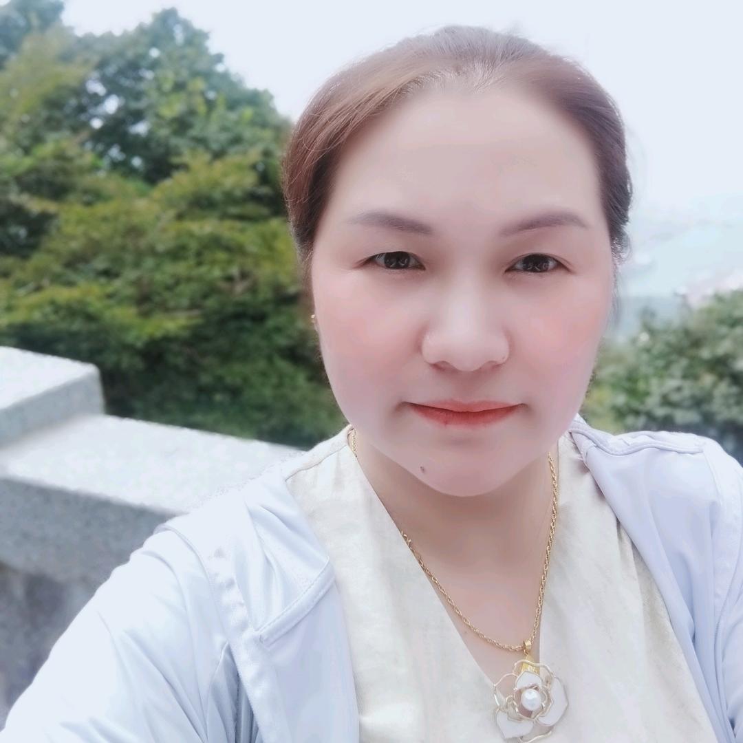 爱笑的女人运气不会差