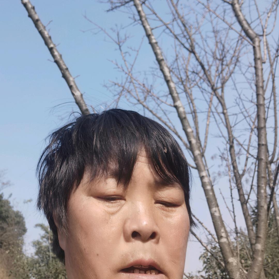坚强女人
