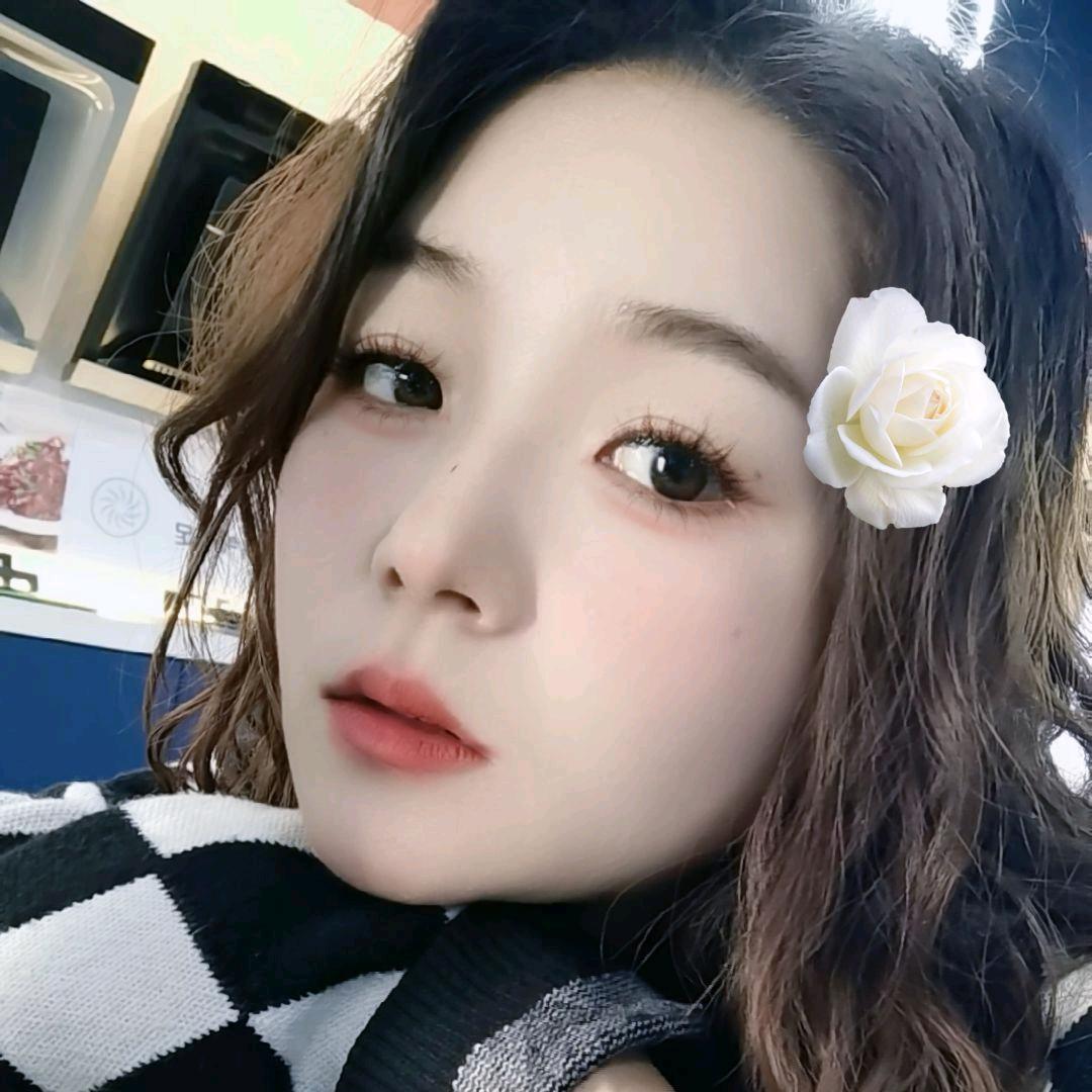 小资轻颜