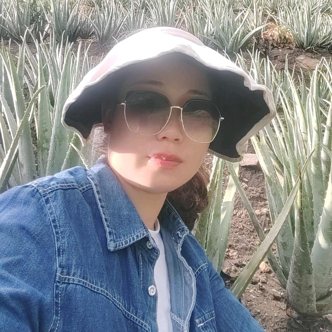 云南元江库拉索芦荟种植基地。