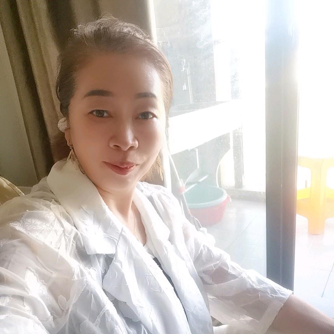 阿芳单身
