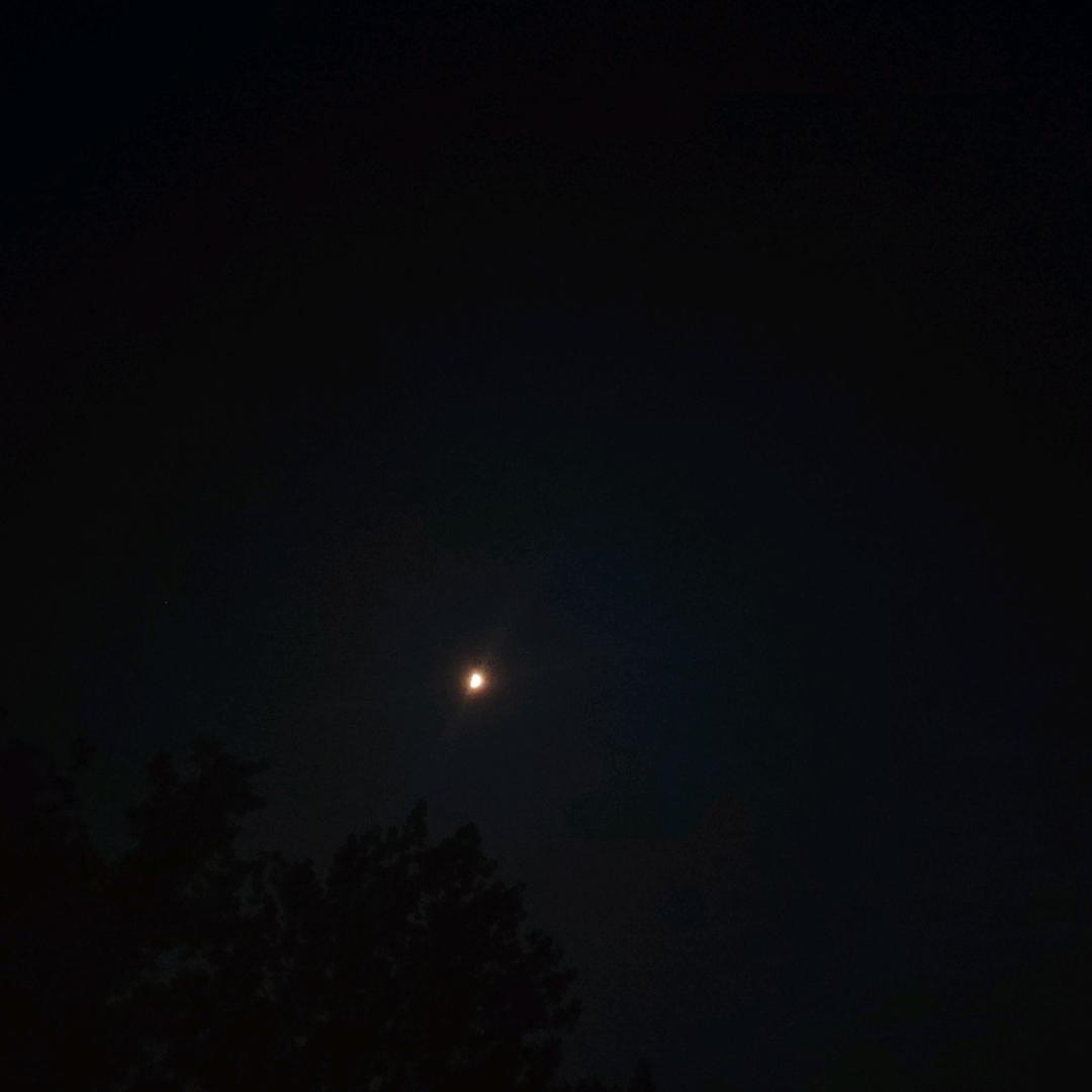 ～
