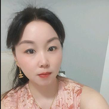 回忆总想哭，忘掉过去的伤和痛，加油加油！